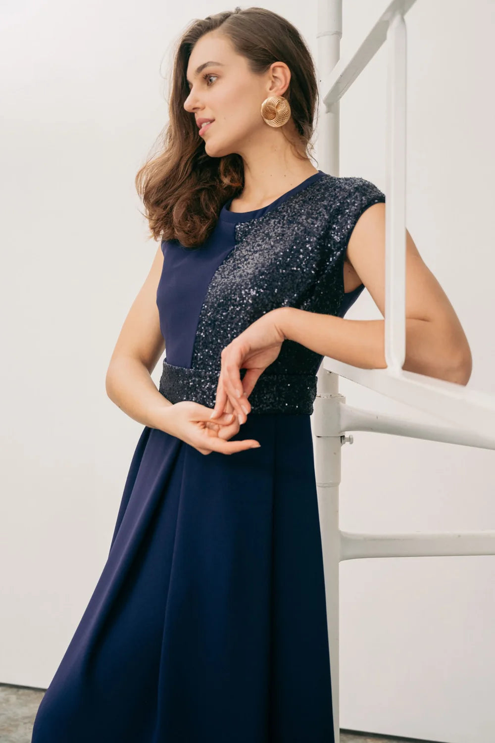 Feya Sequin Dress in Navy