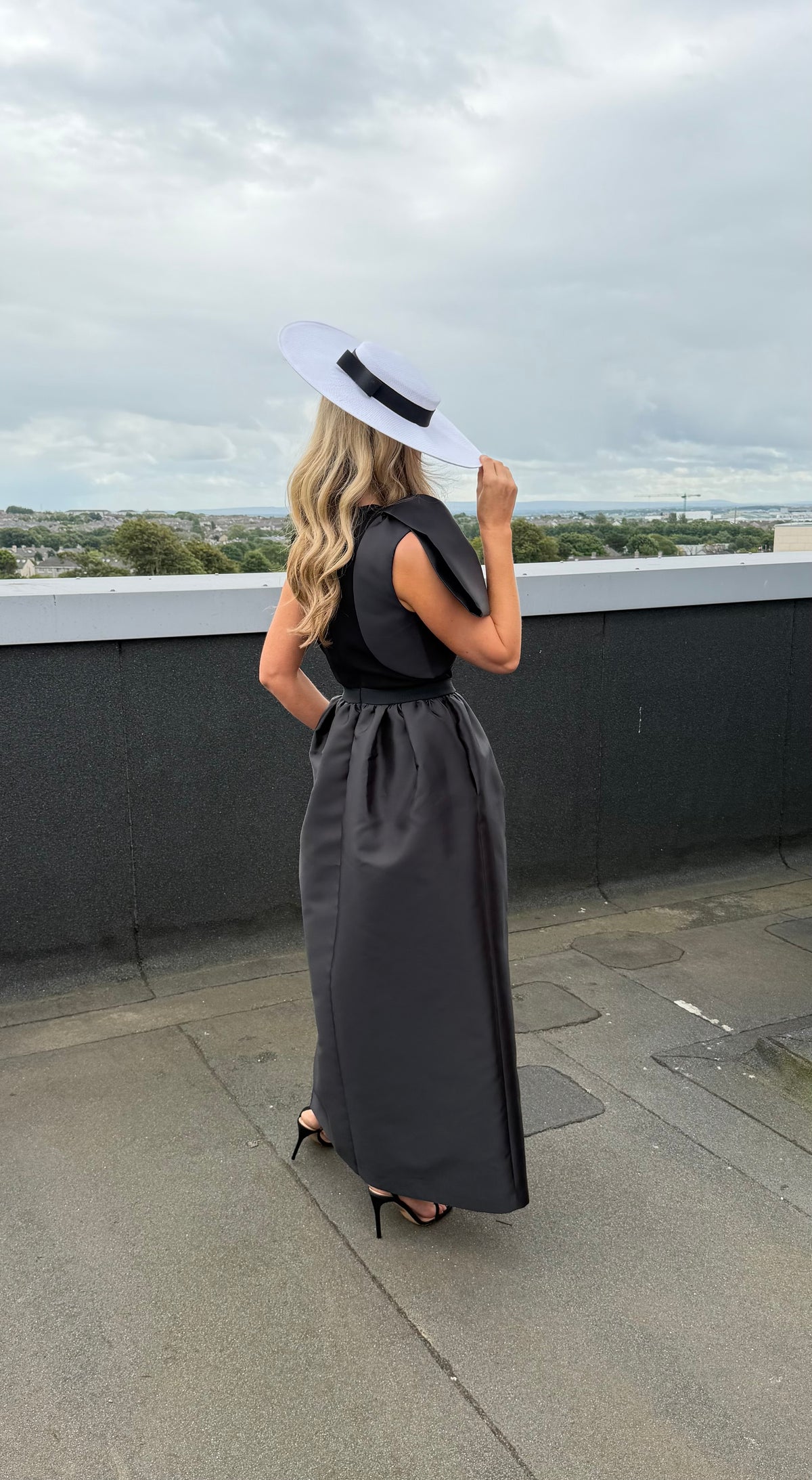 Stella Black Puff Sleeve Dress