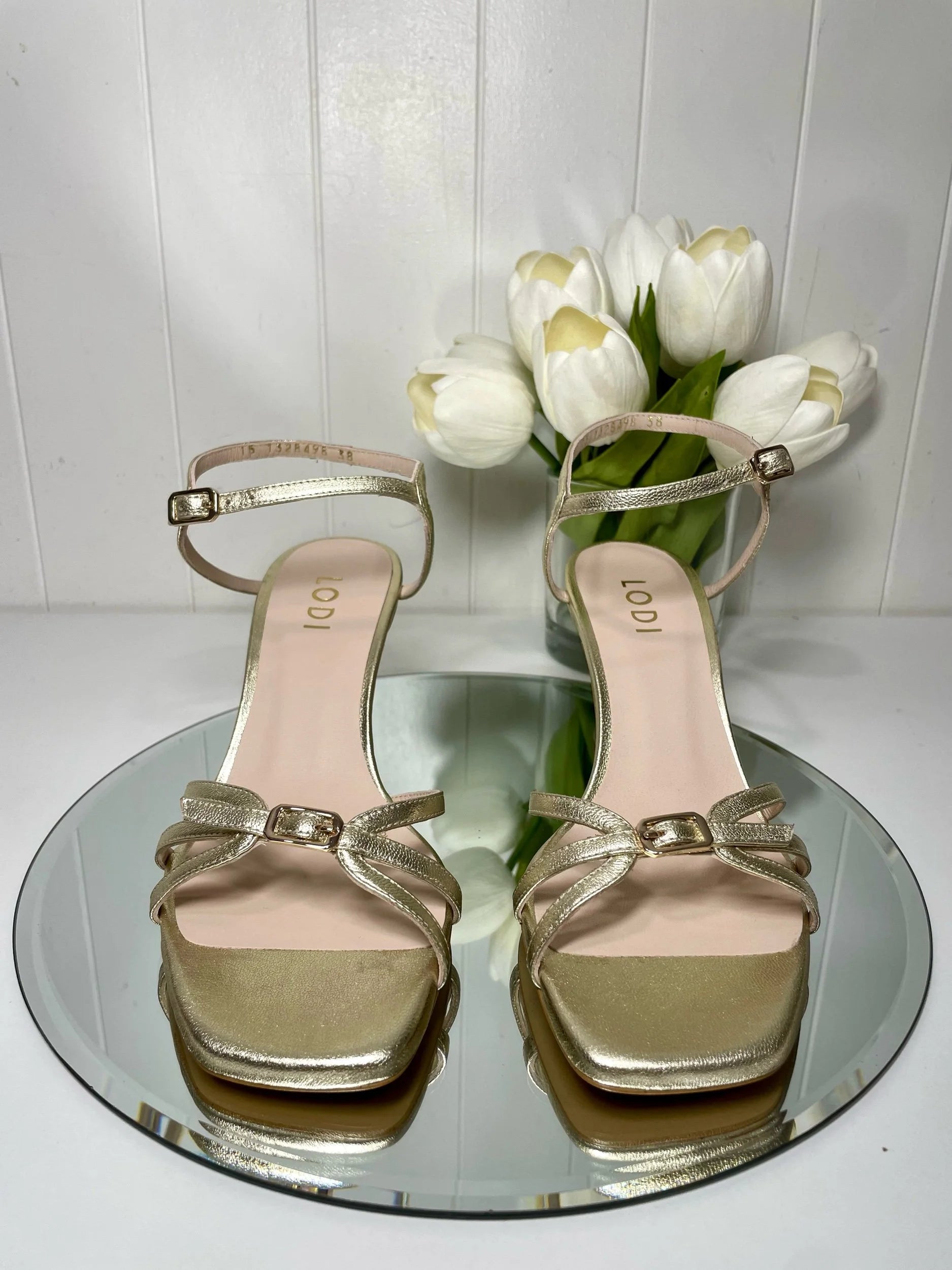 Lodi Luki Gold Sandal Low