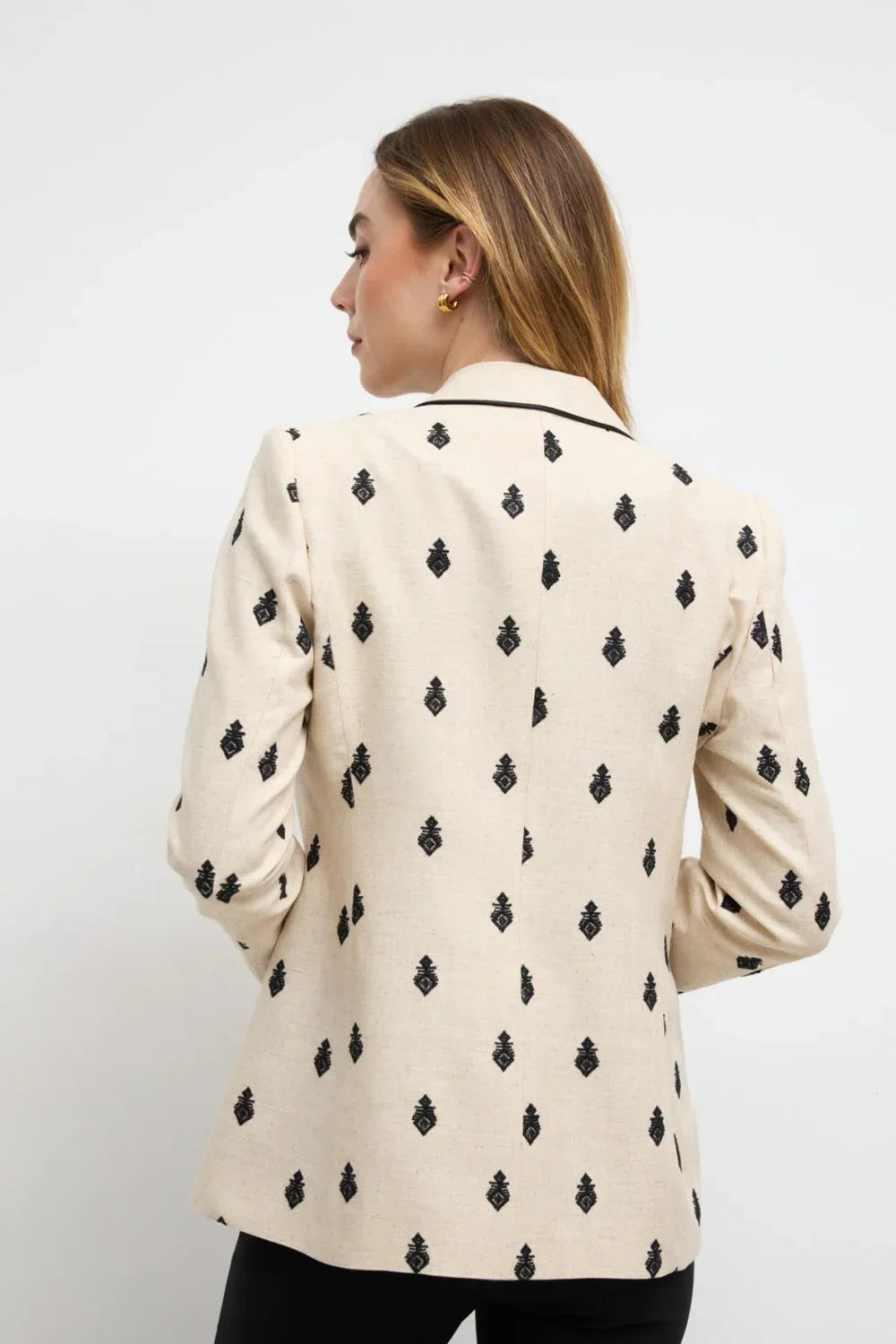 Almonte Linen Embroidered Blazer