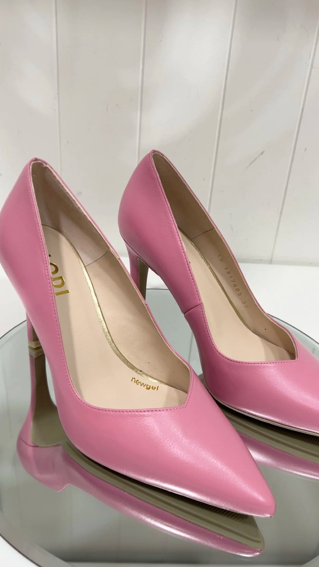Lodi Candy Pink Rabot Shoes