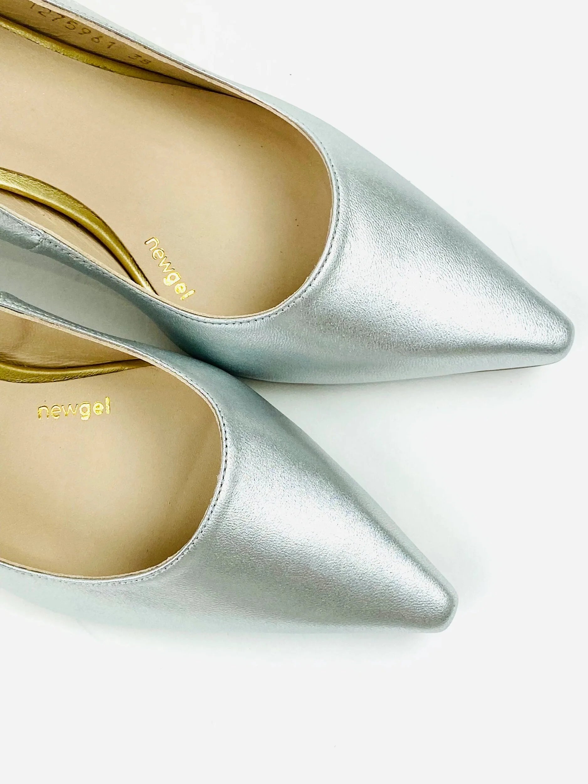 Lodi Jona Silver Low Heel Court