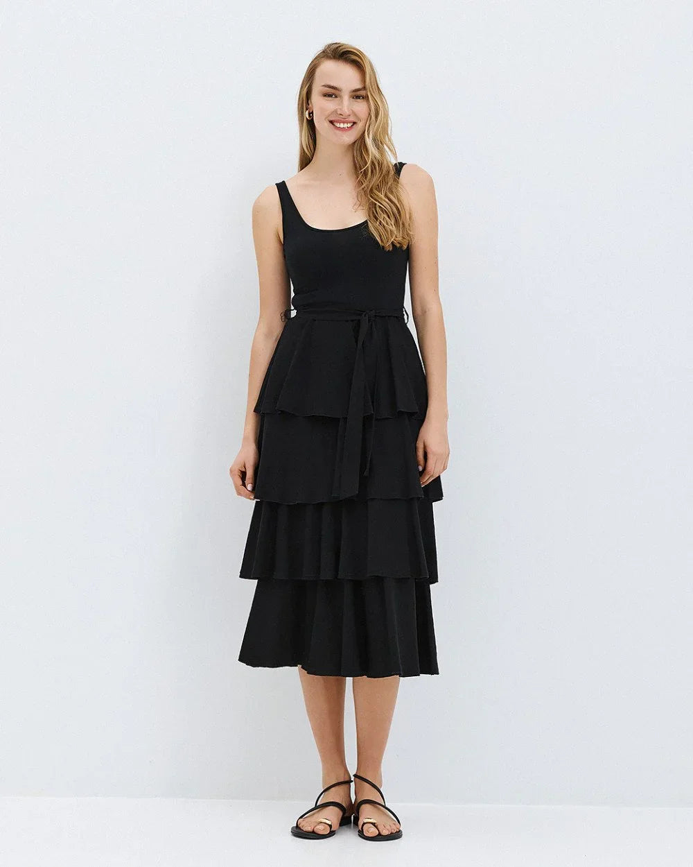 Ella Black Sleevless Ruffle Dress
