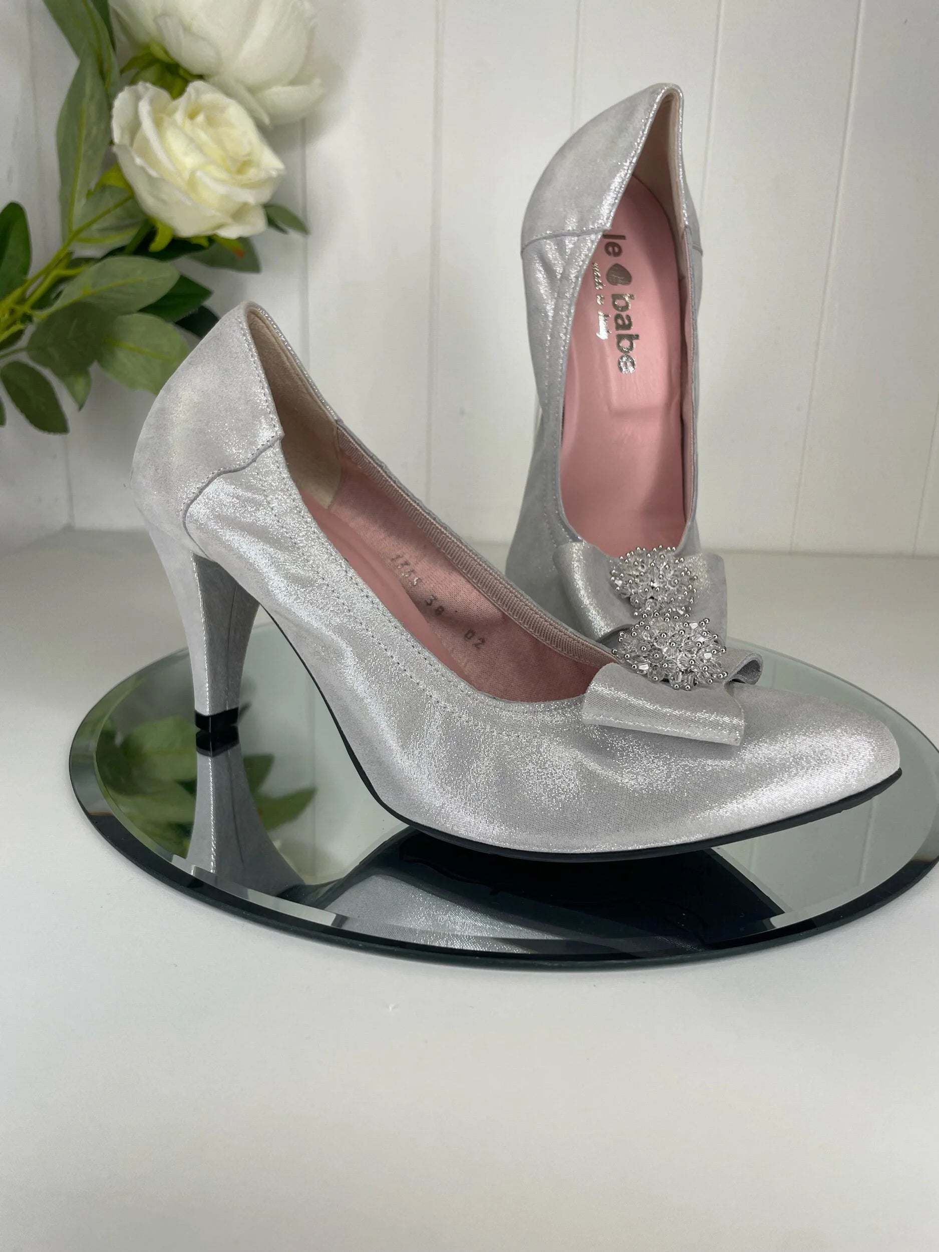 Le Babe Silver Grey High Court Shoe
