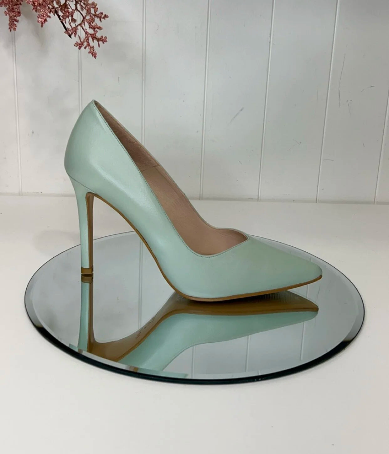 Lodi Mint Green Court