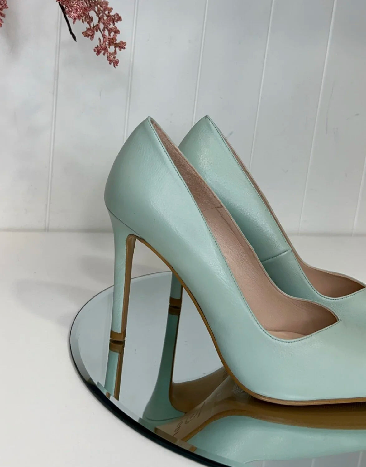 Lodi Mint Green Court