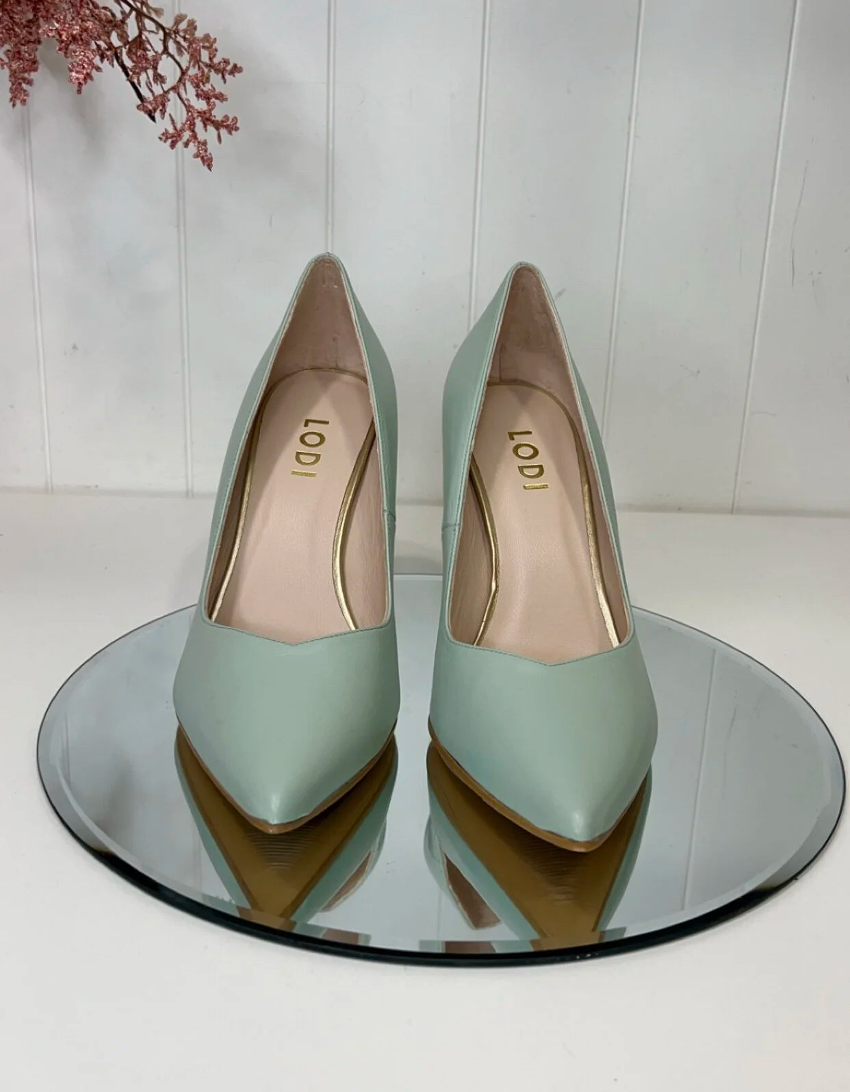 Lodi Mint Green Court