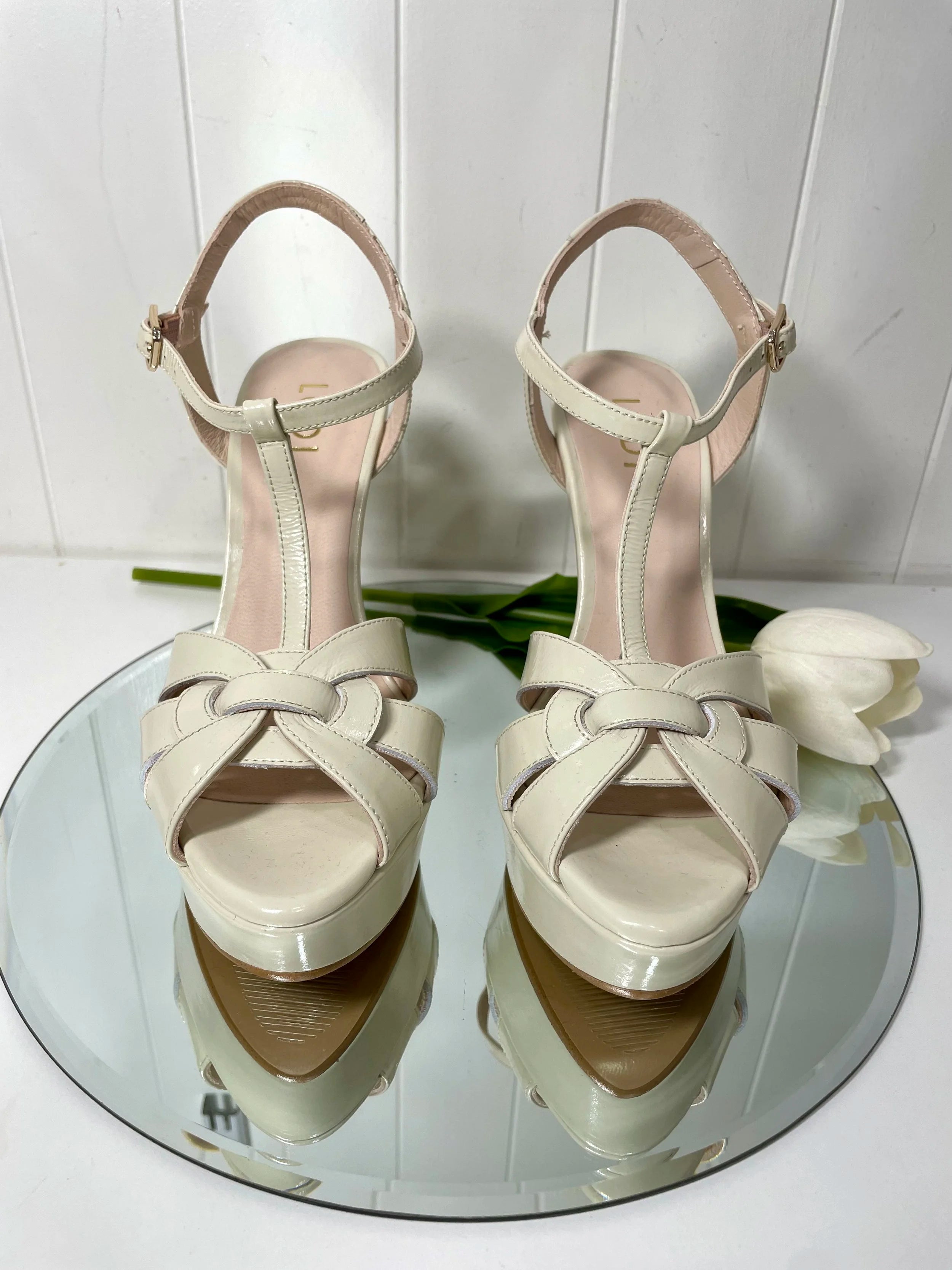 Lodi Cream Taran Platform