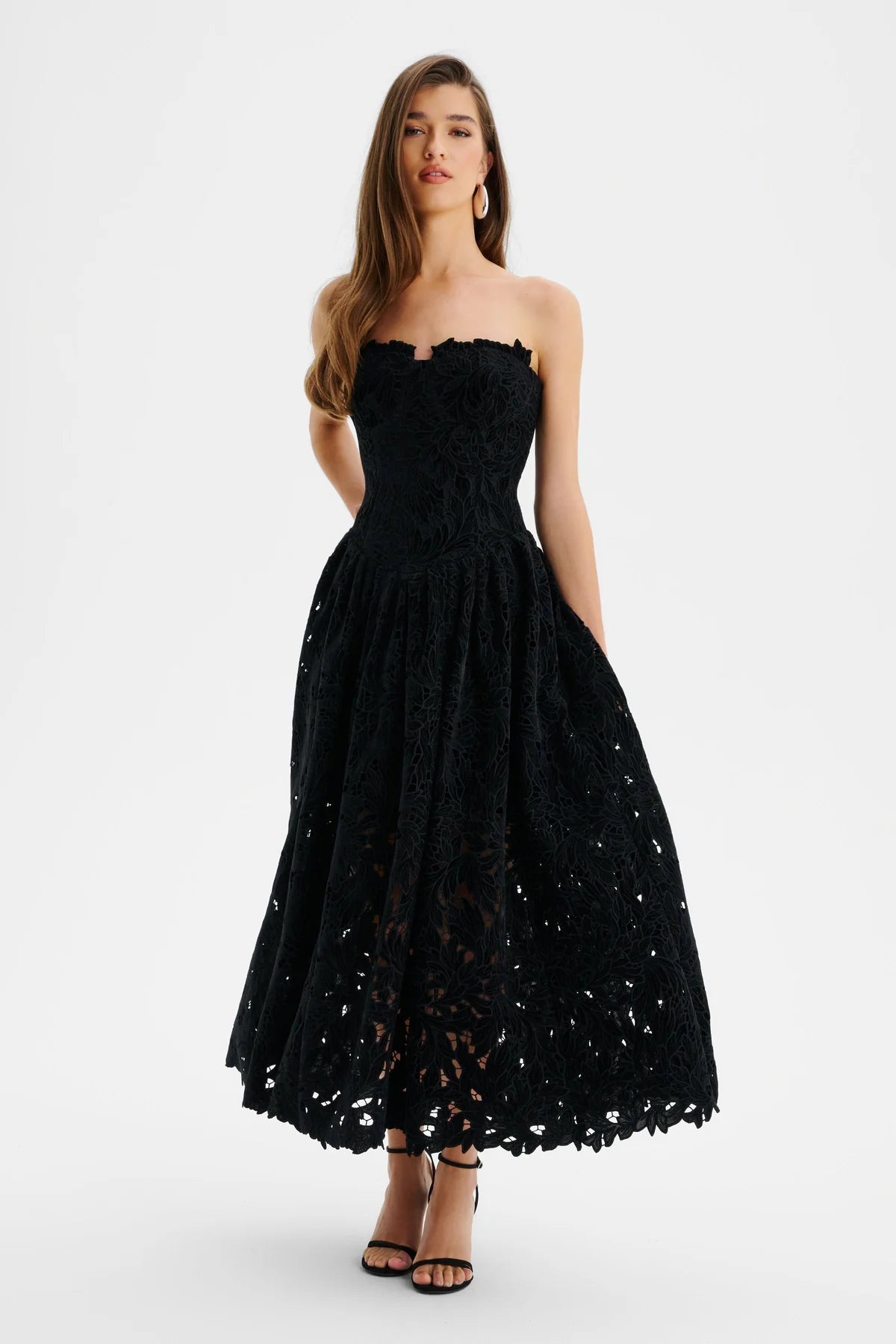 Arabella Velvet Guipure Lace Strapless Midi Dress In Black
