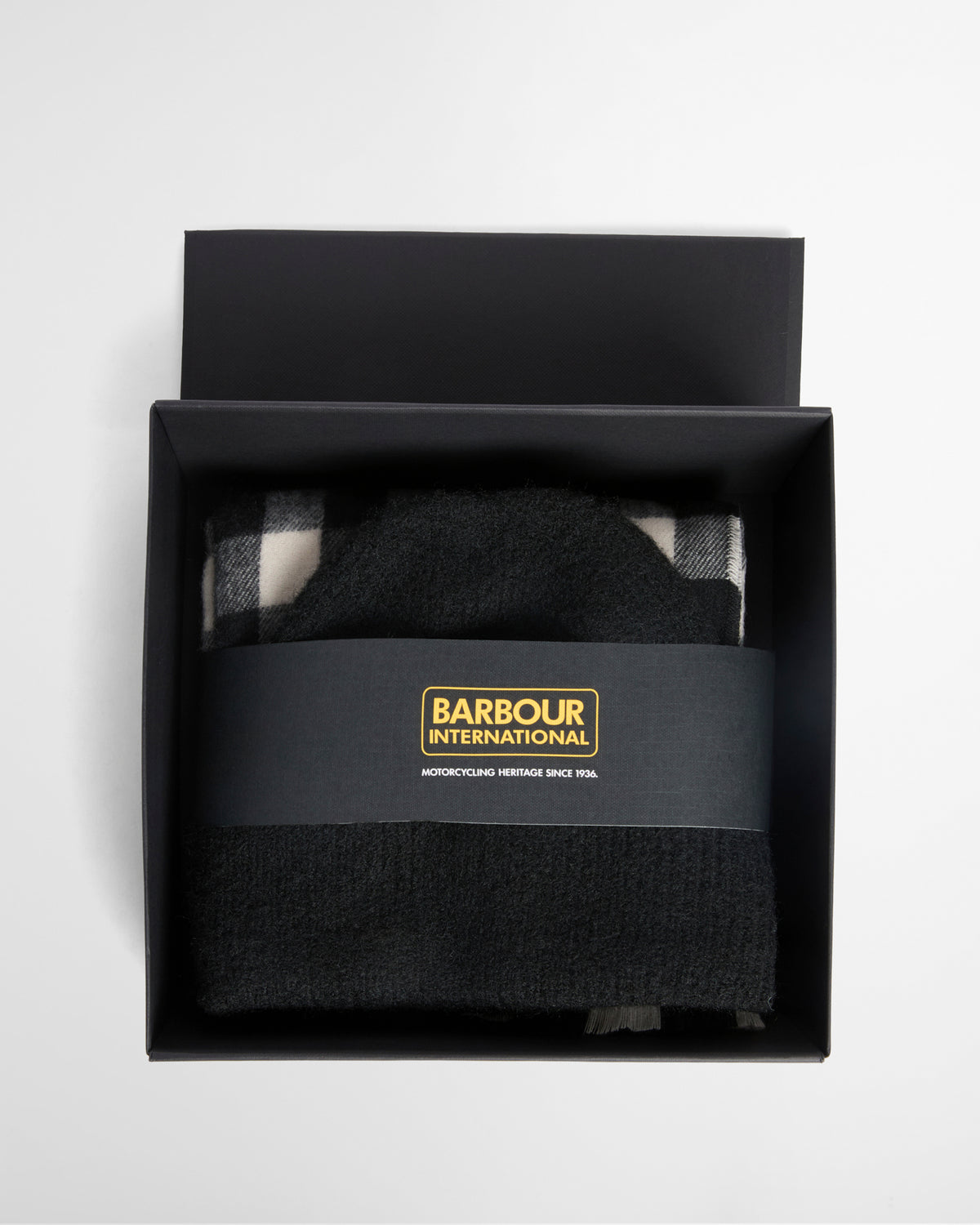 Kemora Black Beanie and Scarf Gift Set