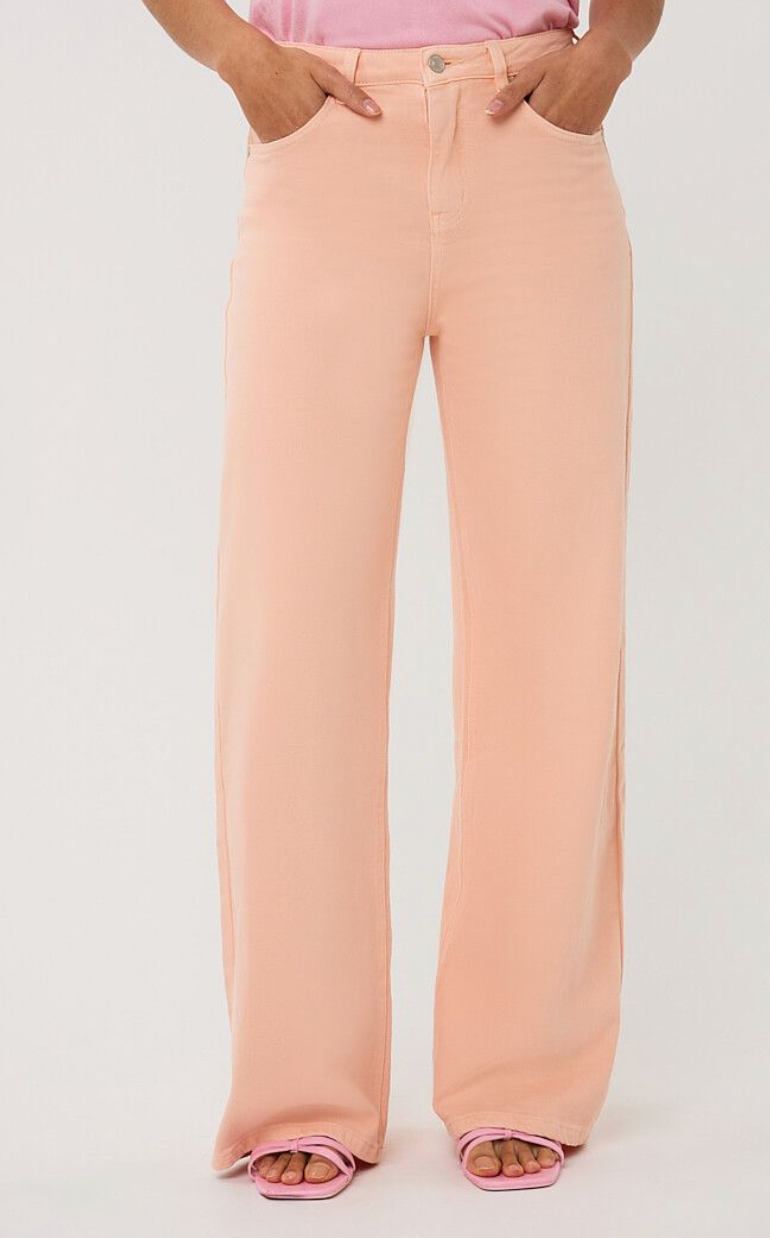 Bellini Peach Straight Leg Jean