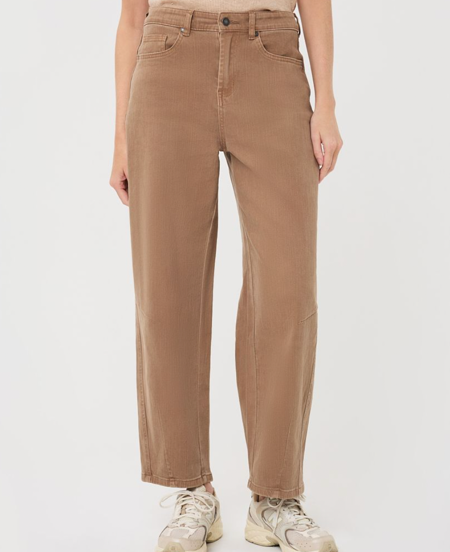 Bailey Sand Barrel Leg Jean
