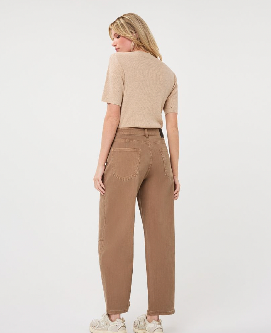 Bailey Sand Barrel Leg Jean