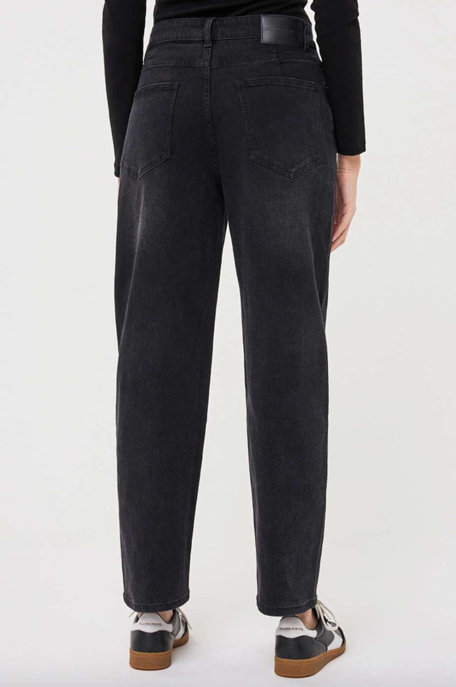 Bailey Charcoal Barrel Leg Jean