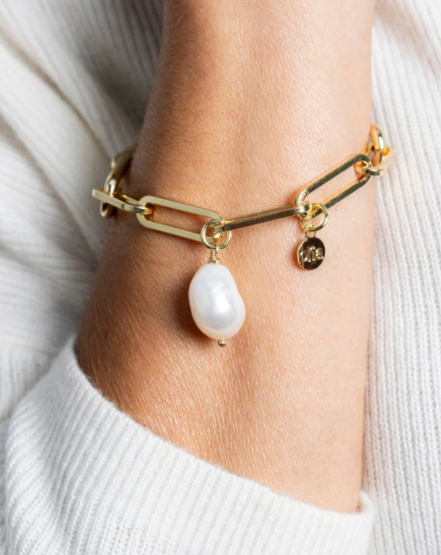 Belinda Chunky Paperlink Braclet With Pearl