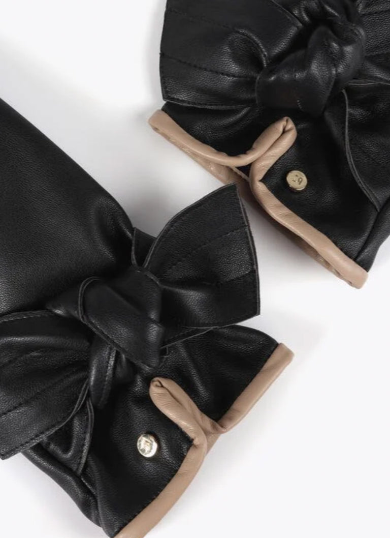 Lola Casa Mia Black & Cream Bow Glove