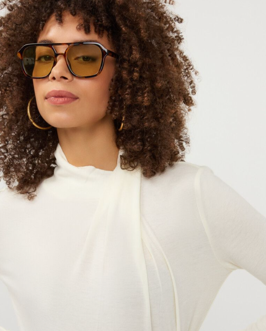 Vienna Vanilla Jersey Neck Detail Top