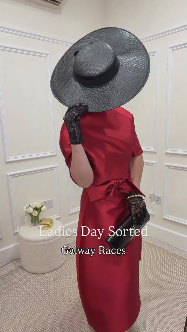 Load video: AndTate Delaney Red Top