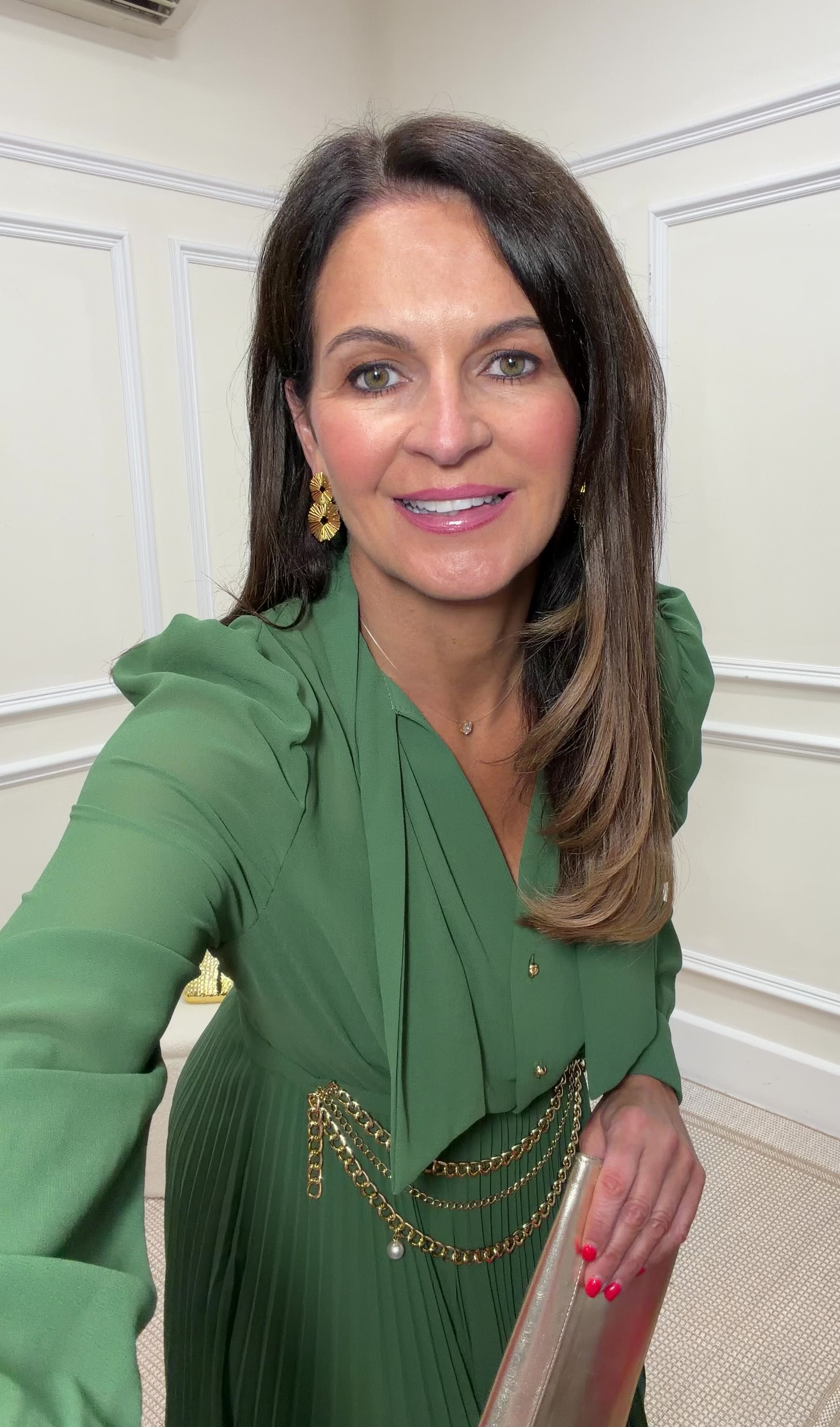 Load video: London Green Dress